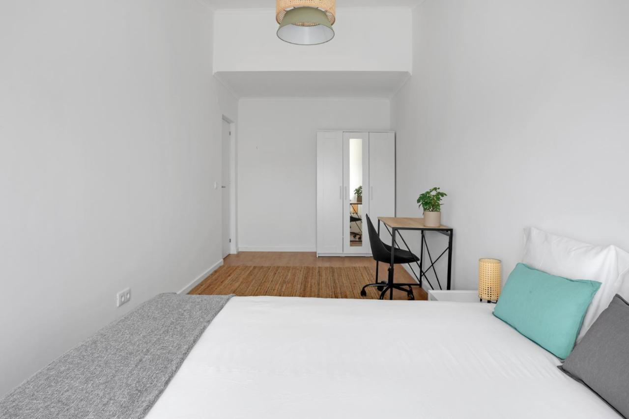 Sunny 2 Bedroom Apartment In Almada - Balconies With River View Zewnętrze zdjęcie