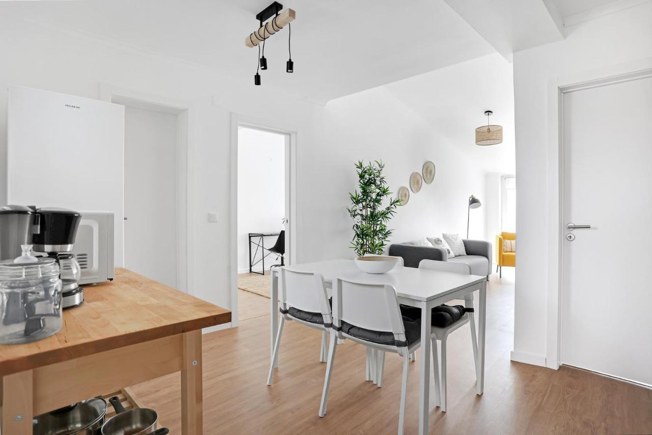 Sunny 2 Bedroom Apartment In Almada - Balconies With River View Zewnętrze zdjęcie