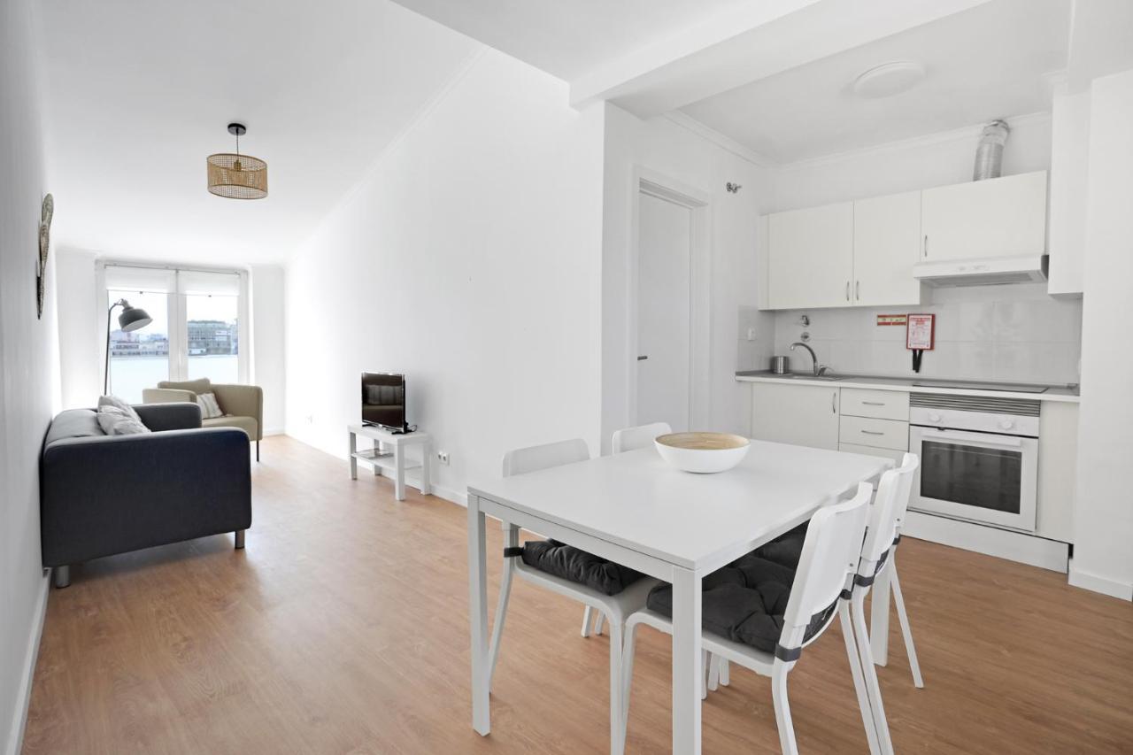 Sunny 2 Bedroom Apartment In Almada - Balconies With River View Zewnętrze zdjęcie