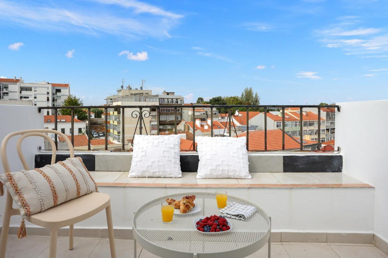 Sunny 2 Bedroom Apartment In Almada - Balconies With River View Zewnętrze zdjęcie